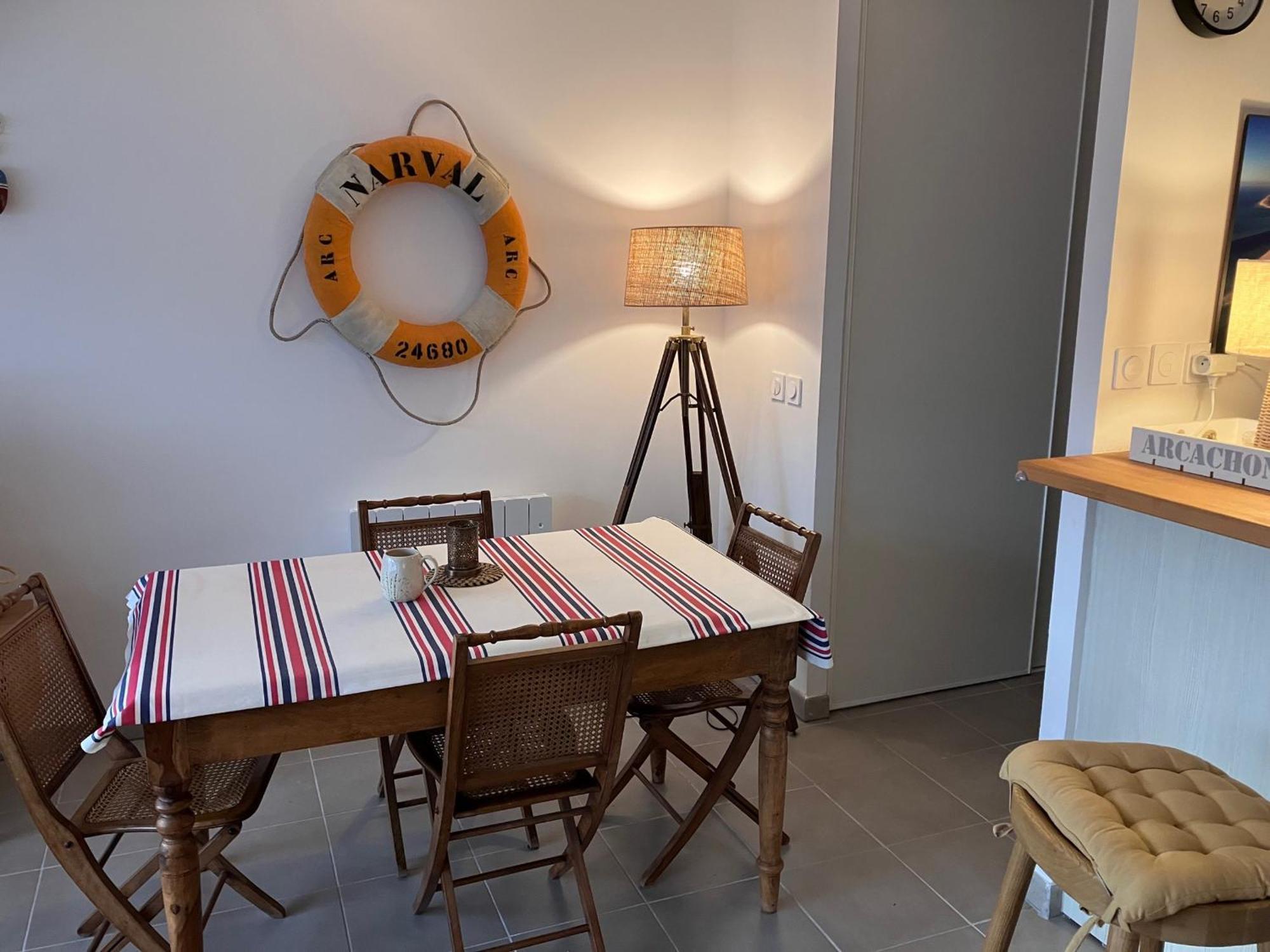 T3 En Centre D'Arcachon, 2 Min Plage, 5 Min Gare, Balcon, Parking Securise, Wifi, Menage Inclus - Fr-1-374-193 Exterior photo